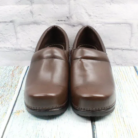 LL Bean Leather Clogs Brown Comfort Professional Nurse Shoes Size 8.5 M - Picture 5 of 9